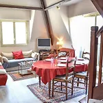 Marie Antoinette-2 By Interhome *