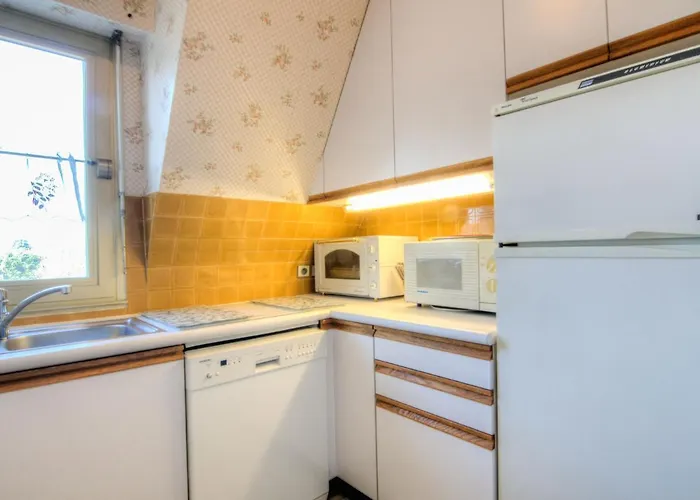 Marie Antoinette-2 By Interhome